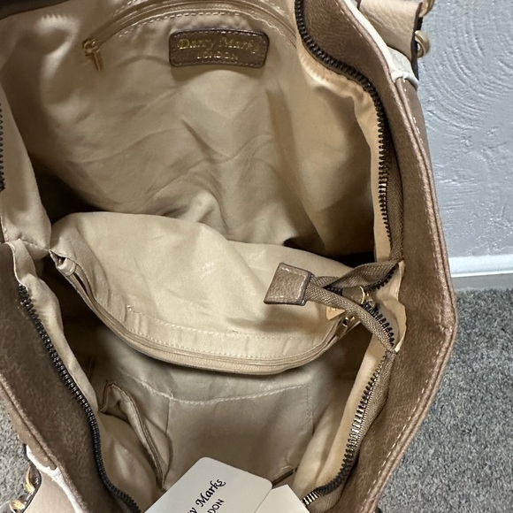 Darcy Mark's black and tan women's Tote brand new with tags. - Picture 8 of 10